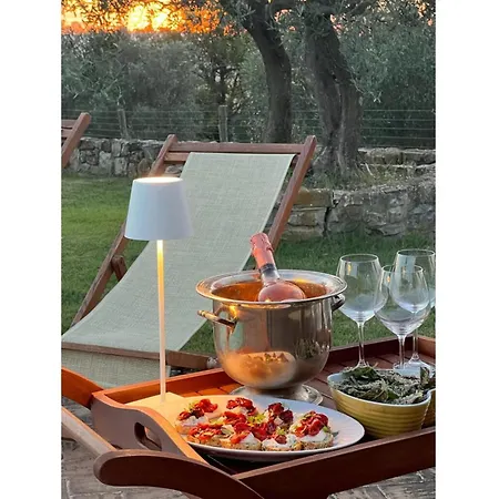 La Corte Di Campalli By Salogi וילה קסטלינה אין קיאנטי